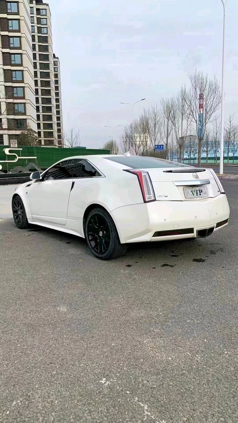 廊坊12年凯迪拉克CTS8