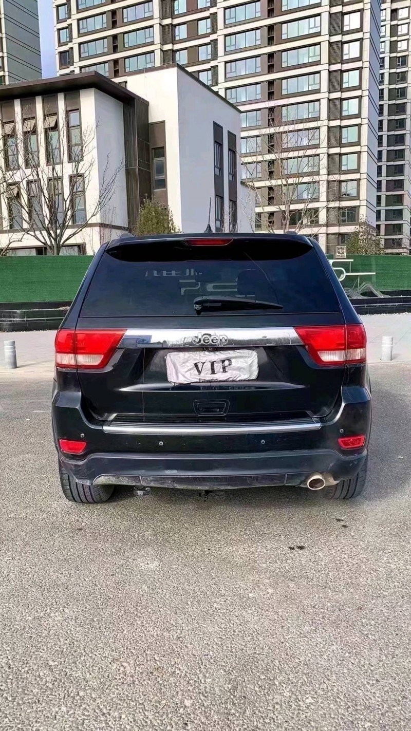 廊坊12年Jeep大切诺基9