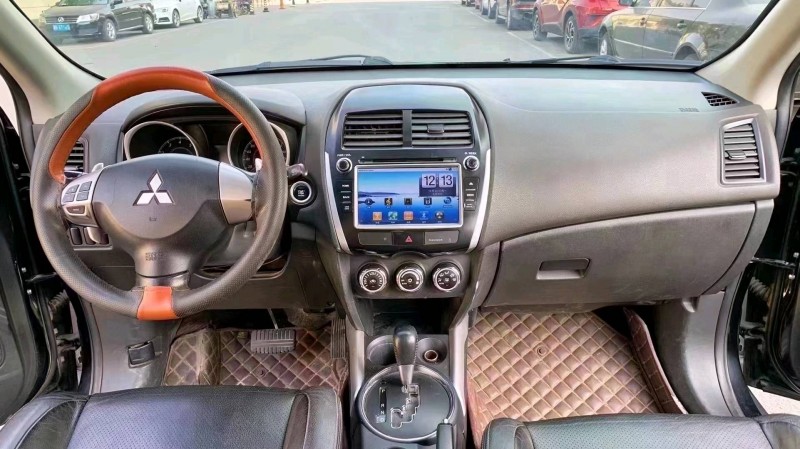 廊坊14年三菱劲炫6