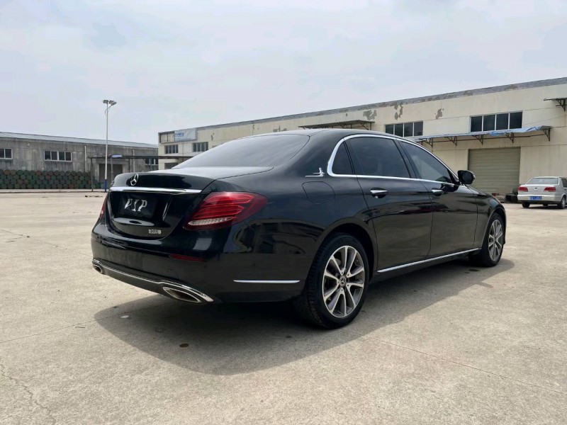 徐州19年奔驰E8
