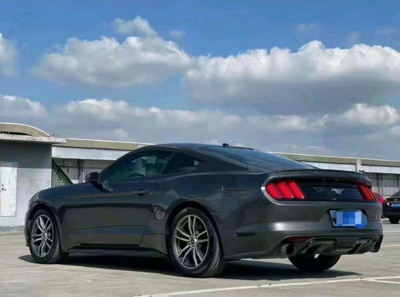 深圳16年福特野马2