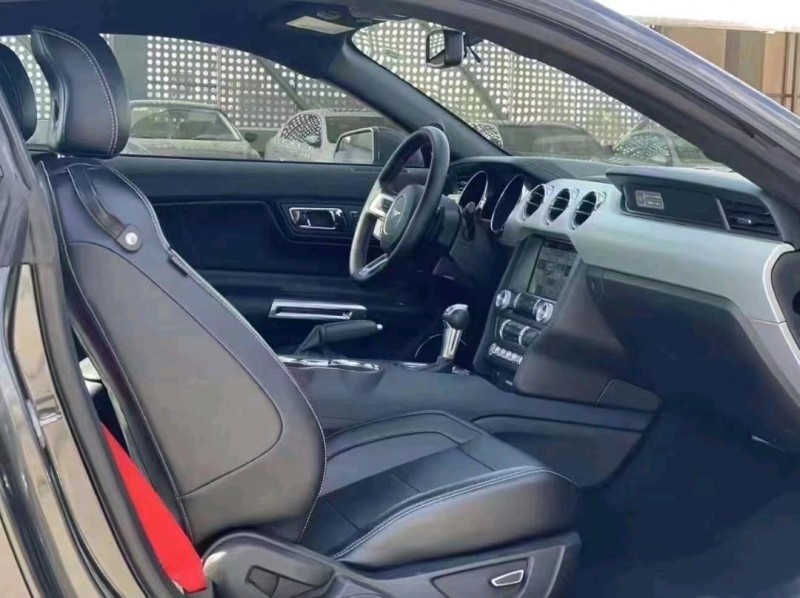 深圳16年福特野马6