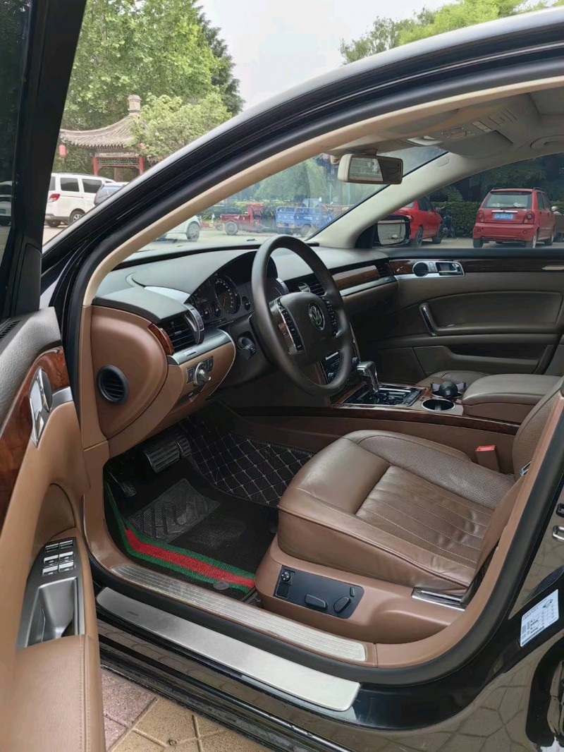 廊坊16年大众辉腾7