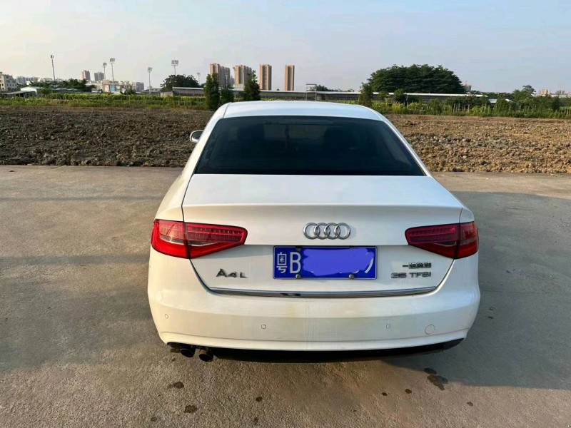 珠海13年奥迪A4L3