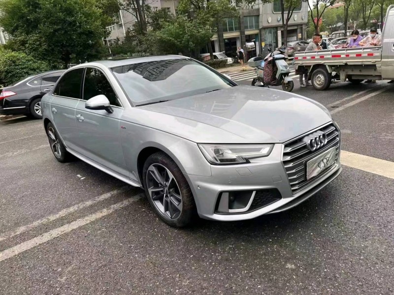 宜昌19年奥迪A4L3
