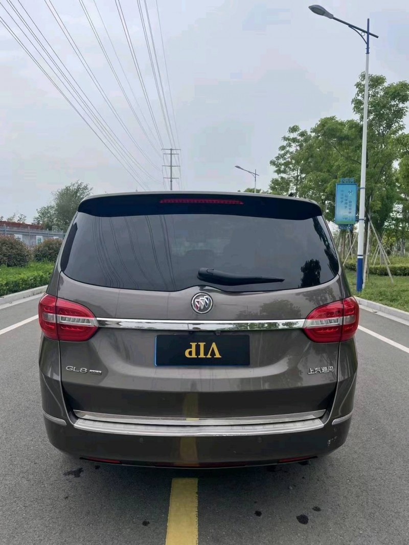 徐州17年别克GL87