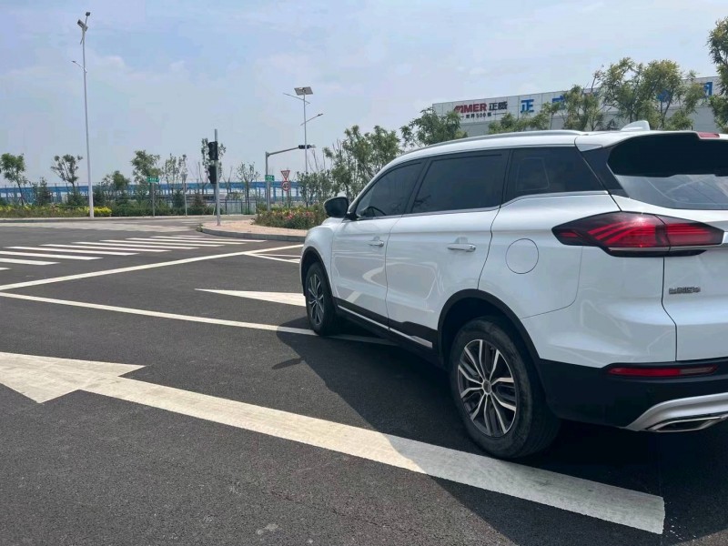 廊坊19年吉利博越2