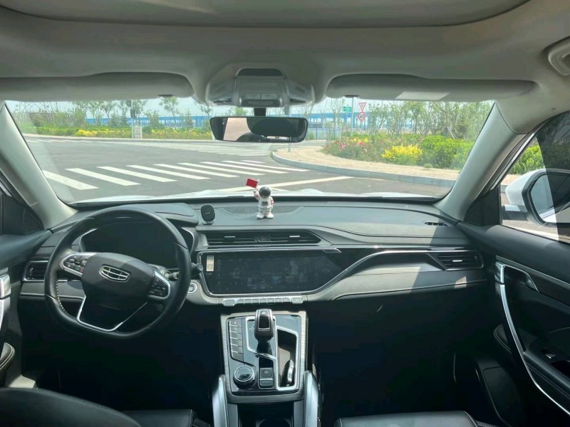 廊坊19年吉利博越8