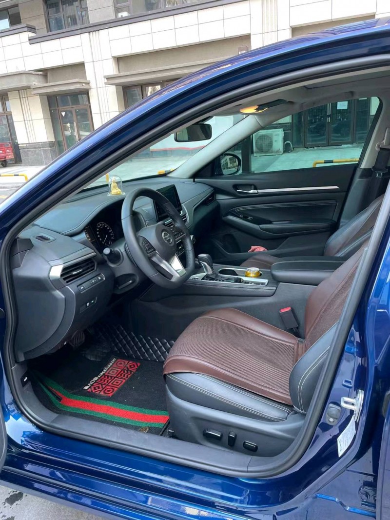 淮南22年日产天籁8