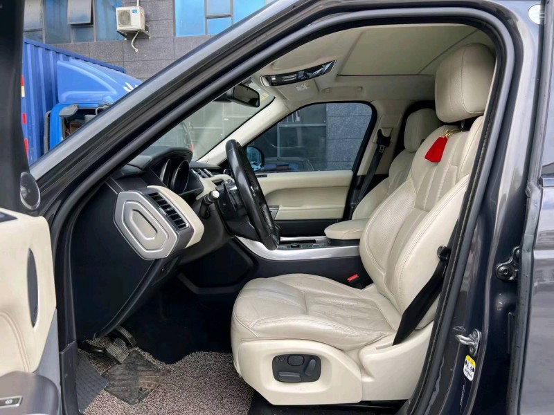 东莞16年路虎揽胜运动7