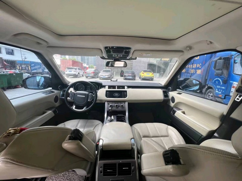 东莞16年路虎揽胜运动9