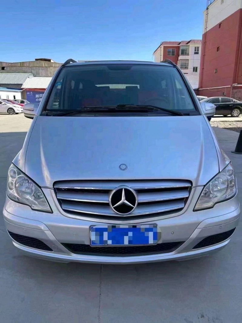 邯郸12年奔驰唯雅诺1