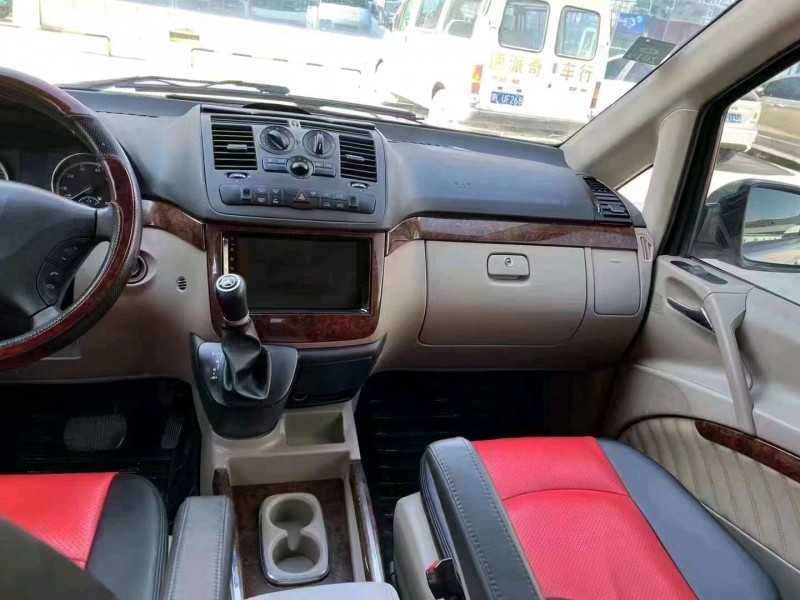 邯郸12年奔驰唯雅诺3