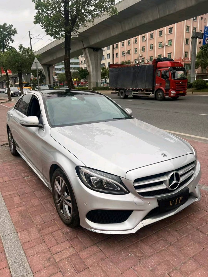 东莞17年奔驰C3