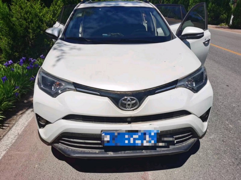 邢台17年丰田RAV41