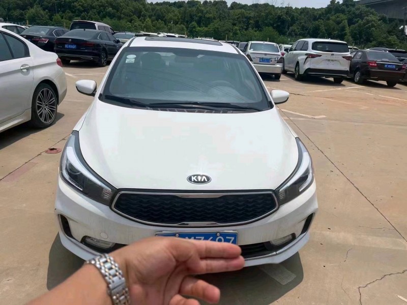 宜昌18年起亚K31