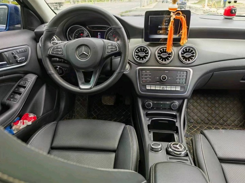 宜昌19年奔驰GLA5