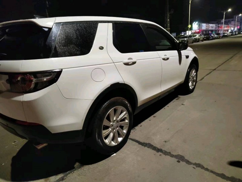 珠海17年路虎发现神行3