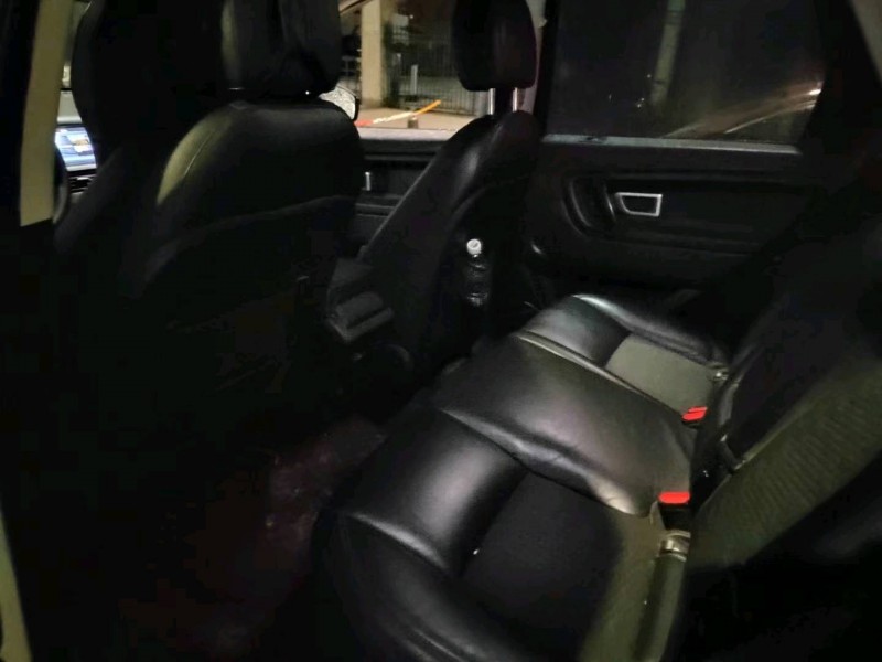 珠海17年路虎发现神行4