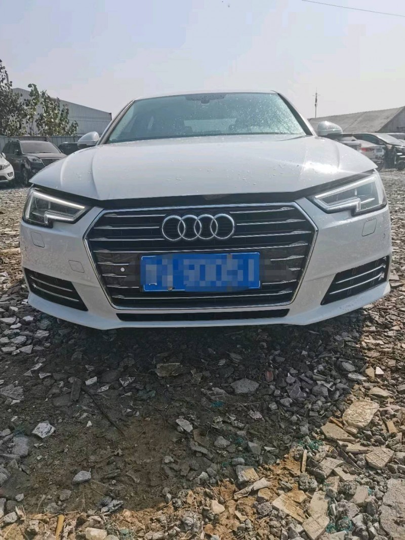 济南18年奥迪A4L1