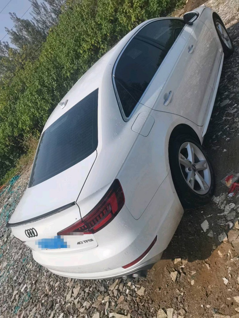 济南18年奥迪A4L7
