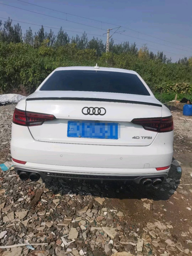 济南18年奥迪A4L9