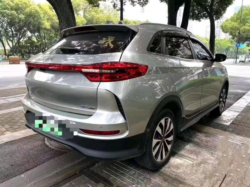 广州20年威马汽车EX-56