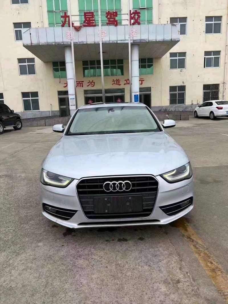 济宁13年奥迪A4L1
