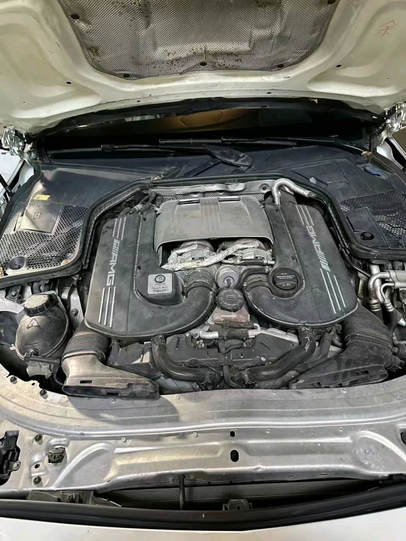 邵阳17年奔驰AMG3