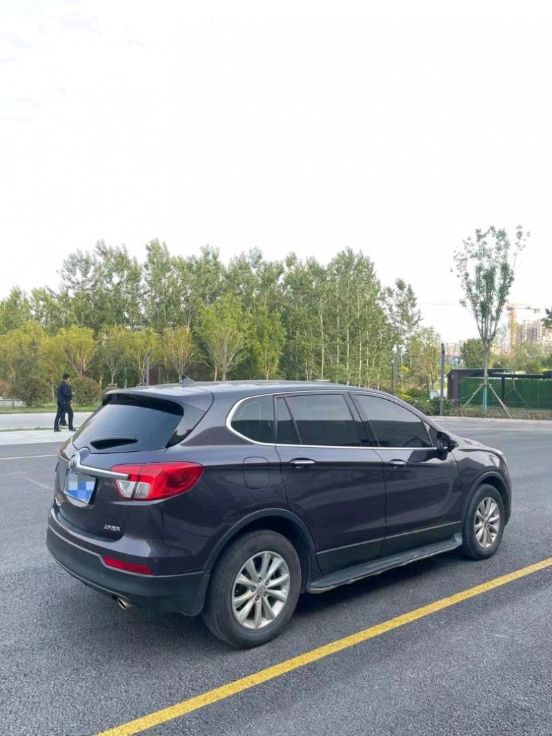 枣庄16年别克君威7