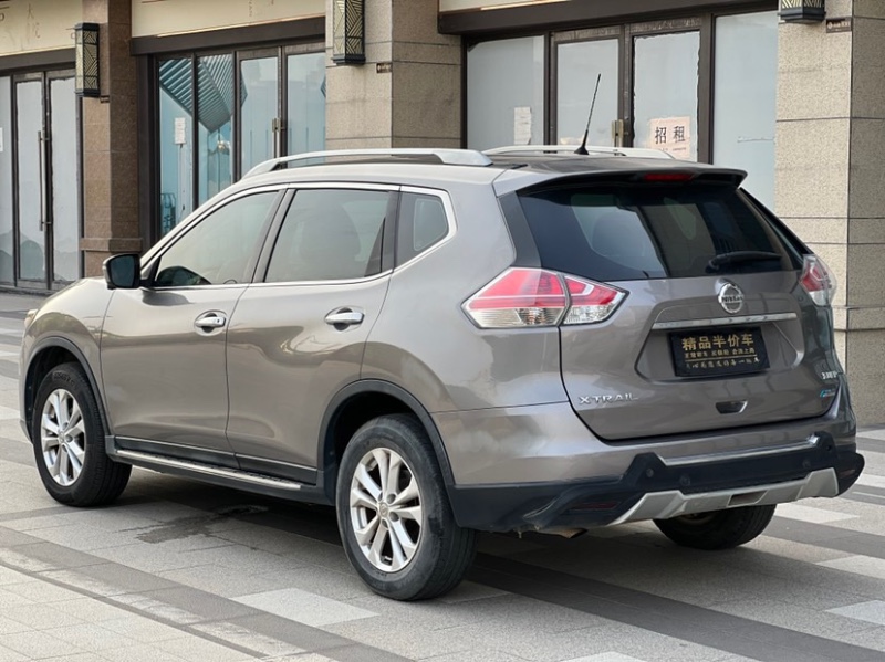 珠海14年日产奇骏6