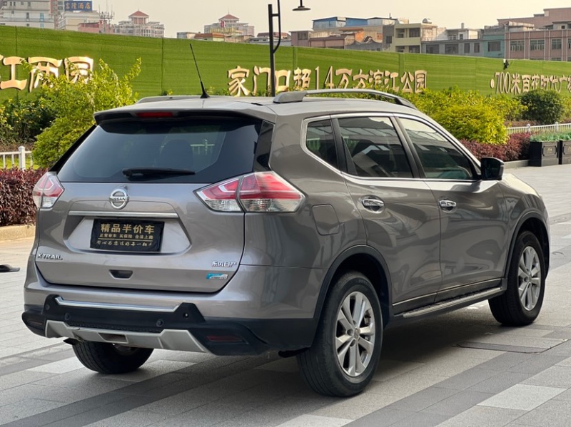 珠海14年日产奇骏8
