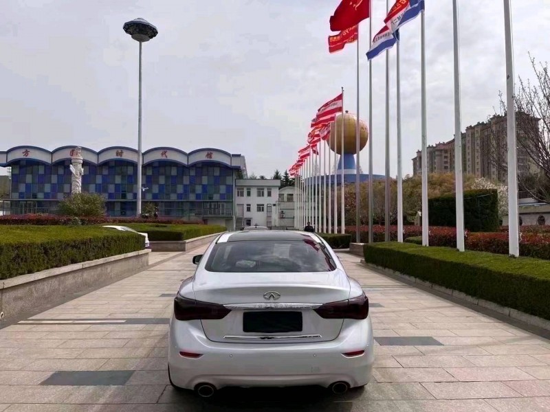 济南15年英菲尼迪Q50L9