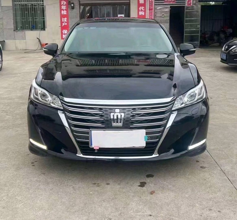 衡阳16年丰田皇冠1