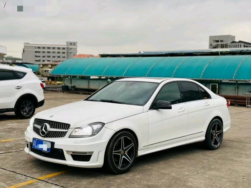 东莞13年奔驰C2