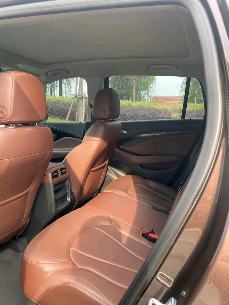 枣庄21年别克昂科威8