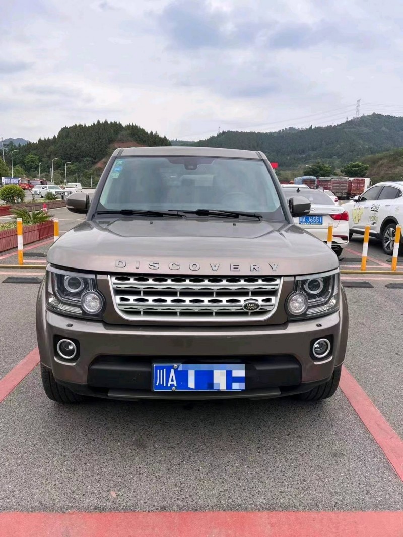 重庆15年路虎发现1