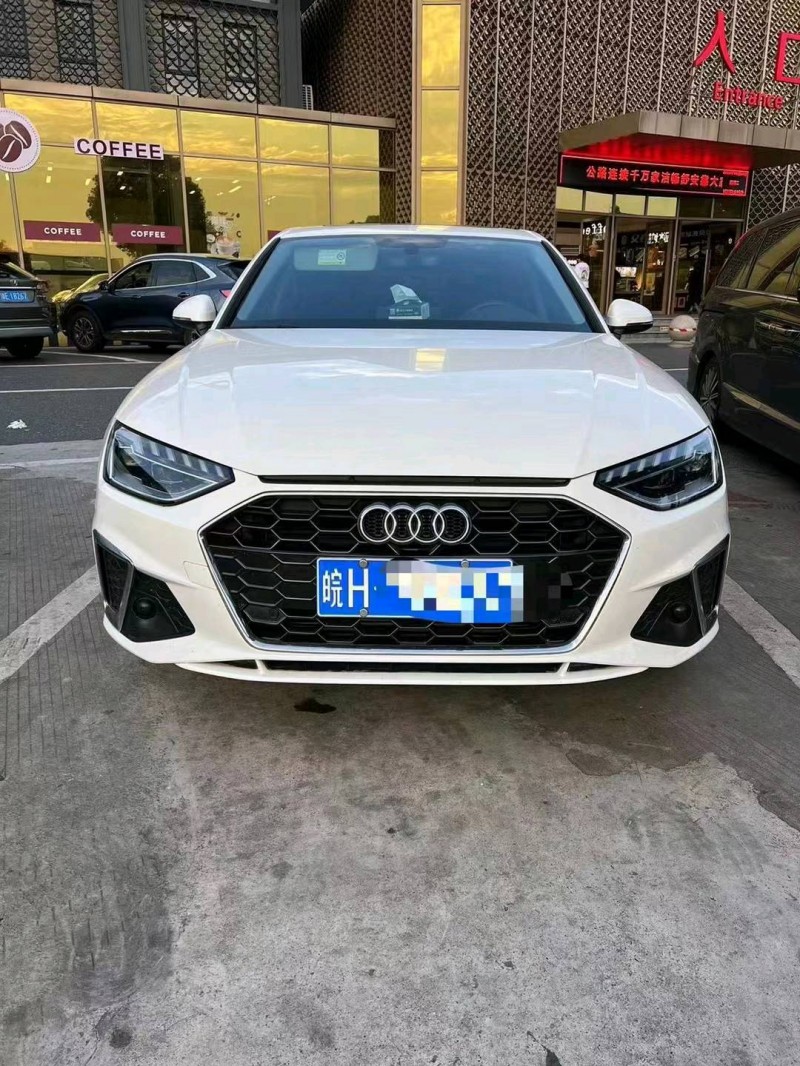 重庆21年奥迪A4L1