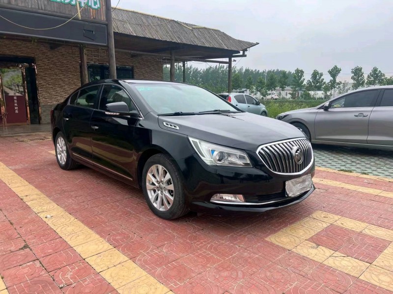 徐州17年别克君越2