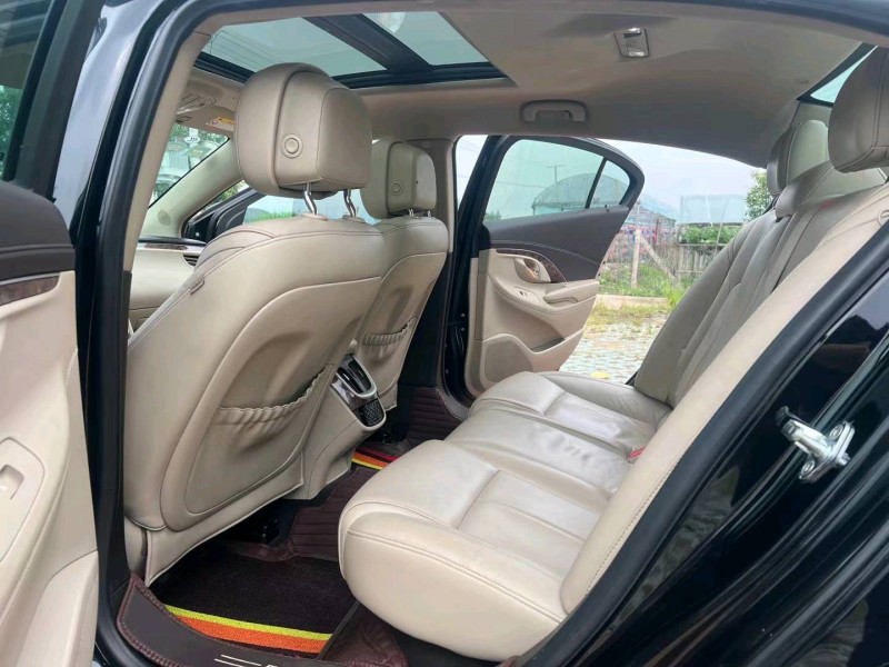 徐州17年别克君越7