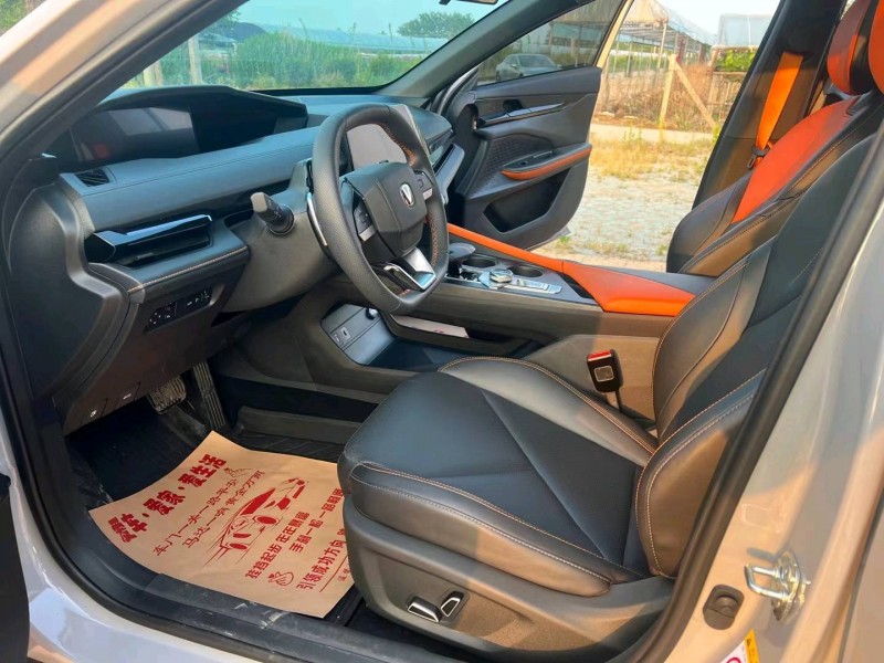 徐州22年长安汽车UNI-V4