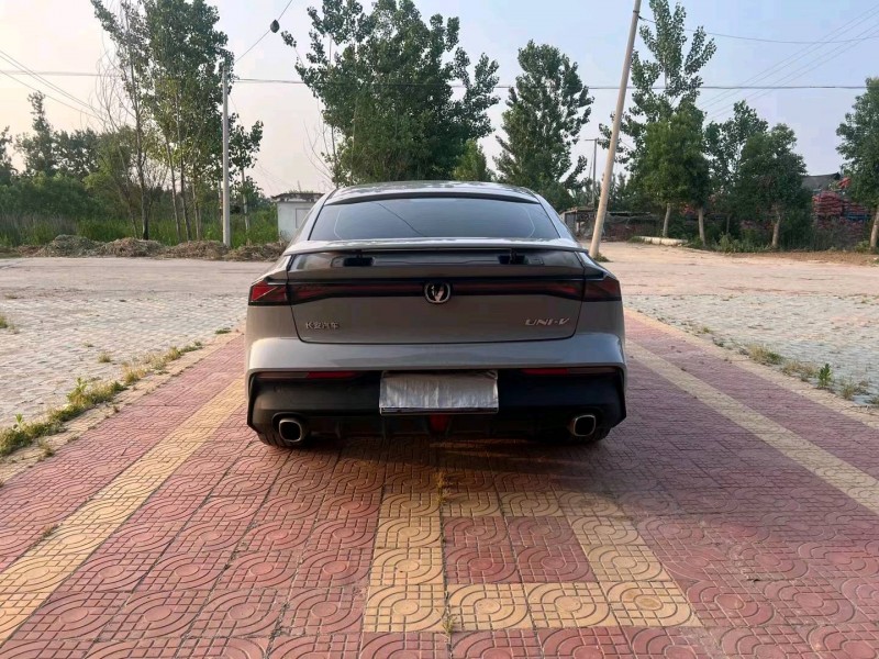 徐州22年长安汽车UNI-V9