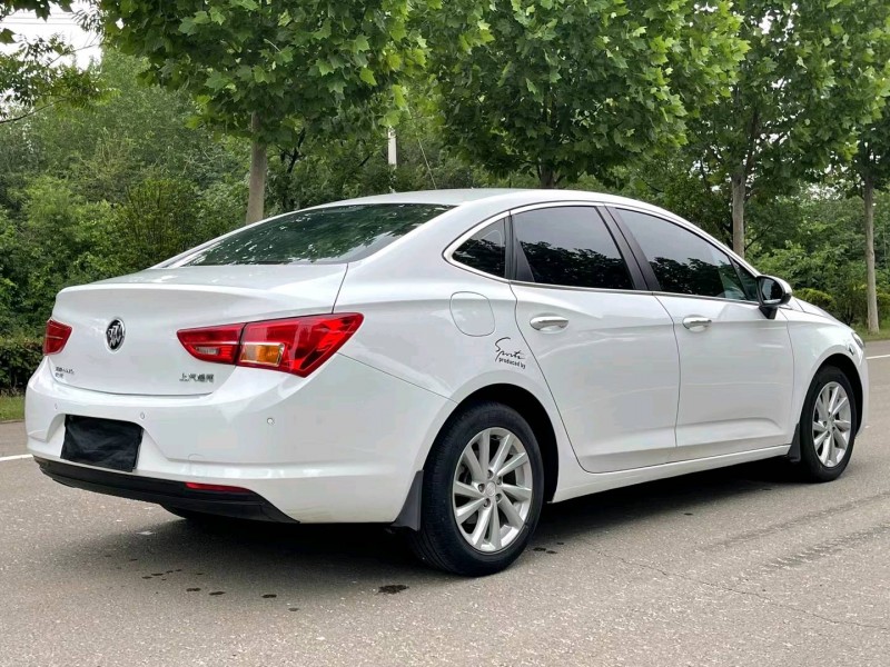 徐州16年别克威朗7