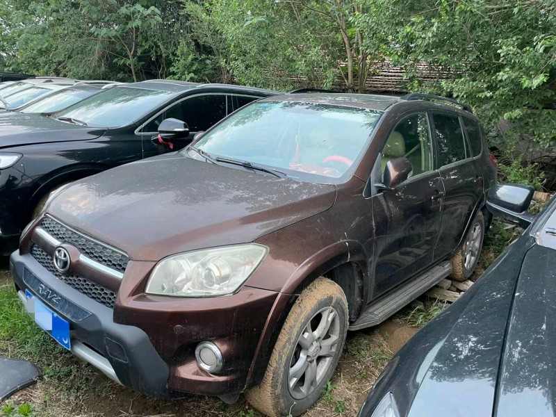 淄博13年丰田RAV4荣放2