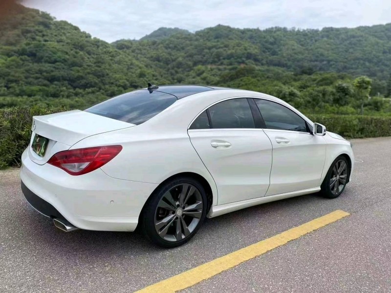 广州16年奔驰GLA8