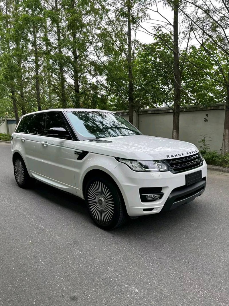 徐州17年路虎揽胜运动2