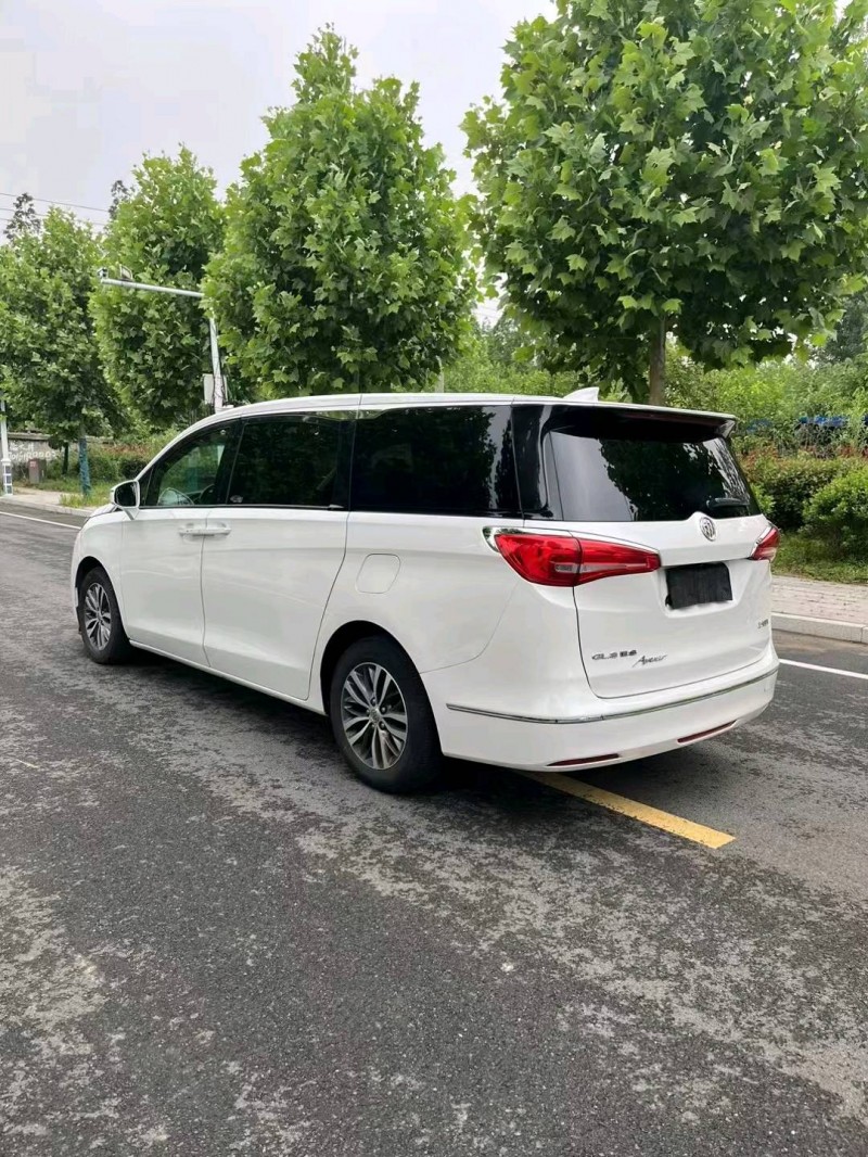 徐州17年别克GL87