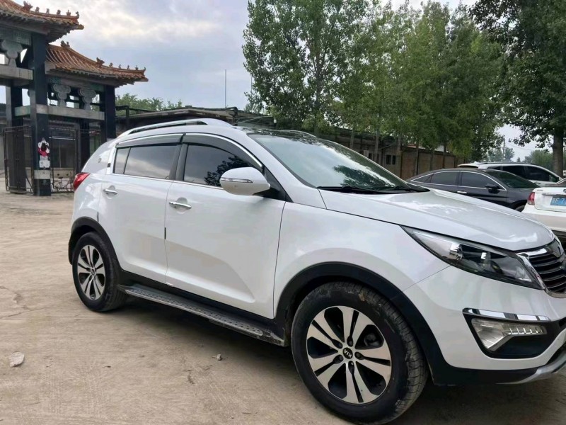 保定14年起亚智跑2