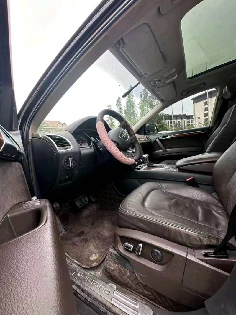 济南14年奥迪Q75