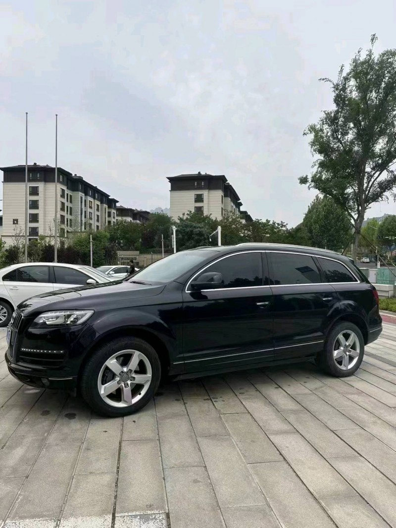 济南14年奥迪Q76